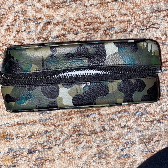 NWT! Coach 4 piece, XXL, Olive Green and camouflage  tote set UNISEX - Picture 10 of 13